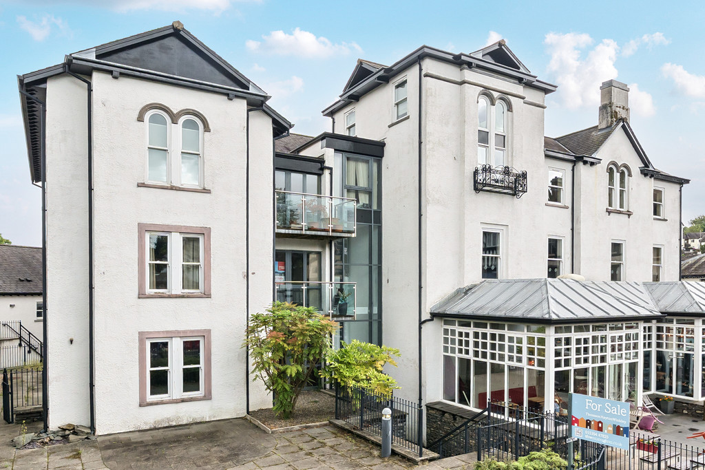 2 bedroom Block of Apartments For Sale
