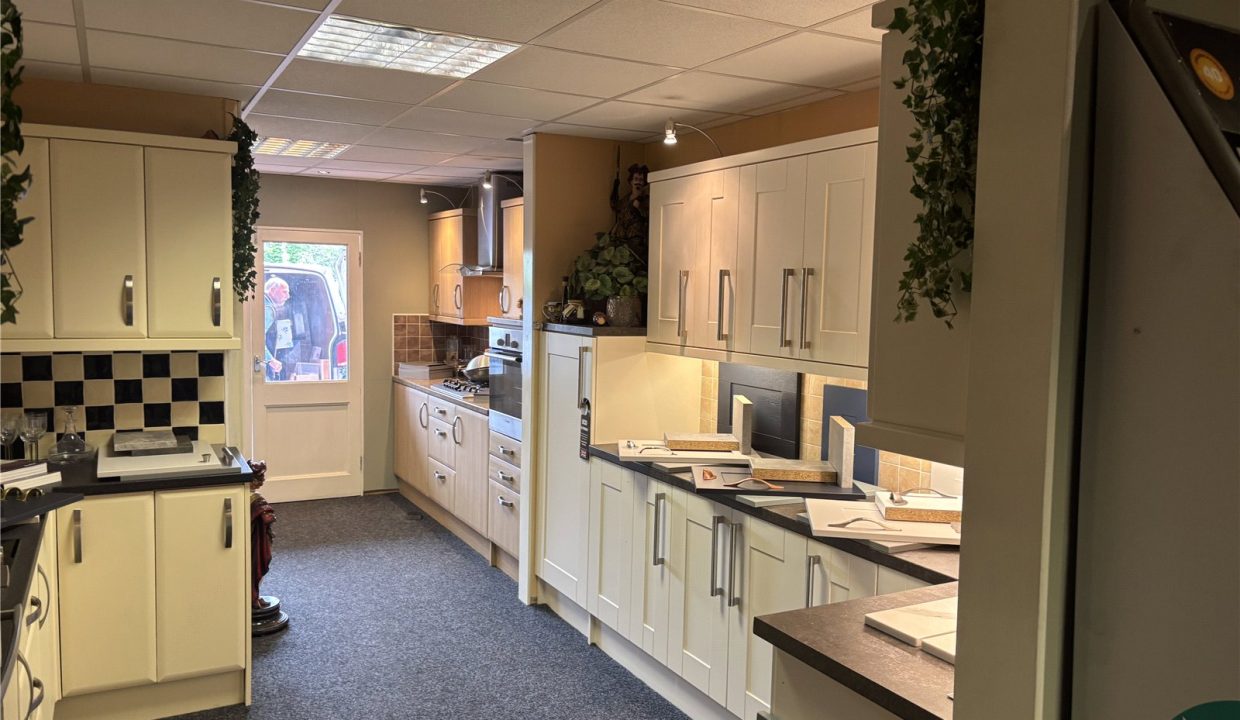  Property To Let