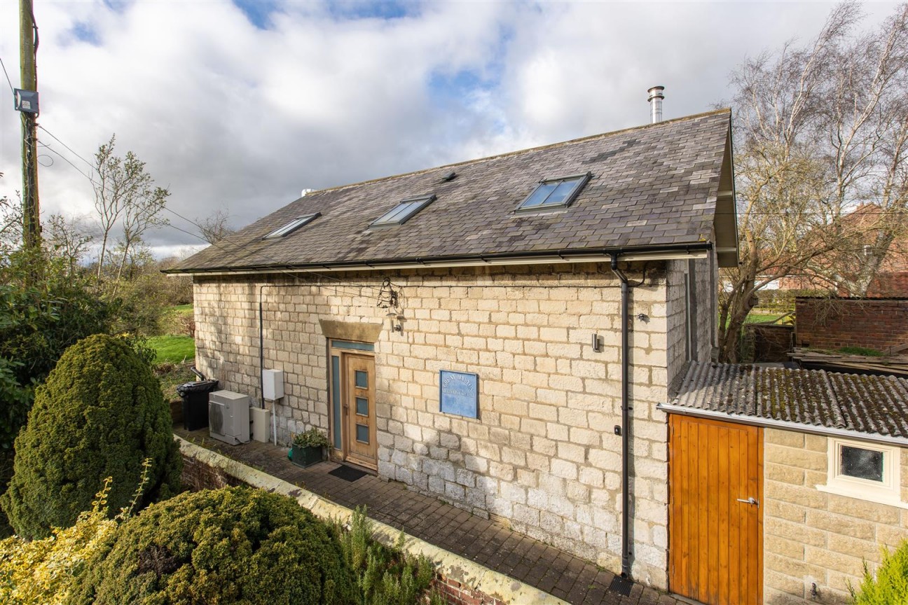 2 bedroom Character Property For Sale