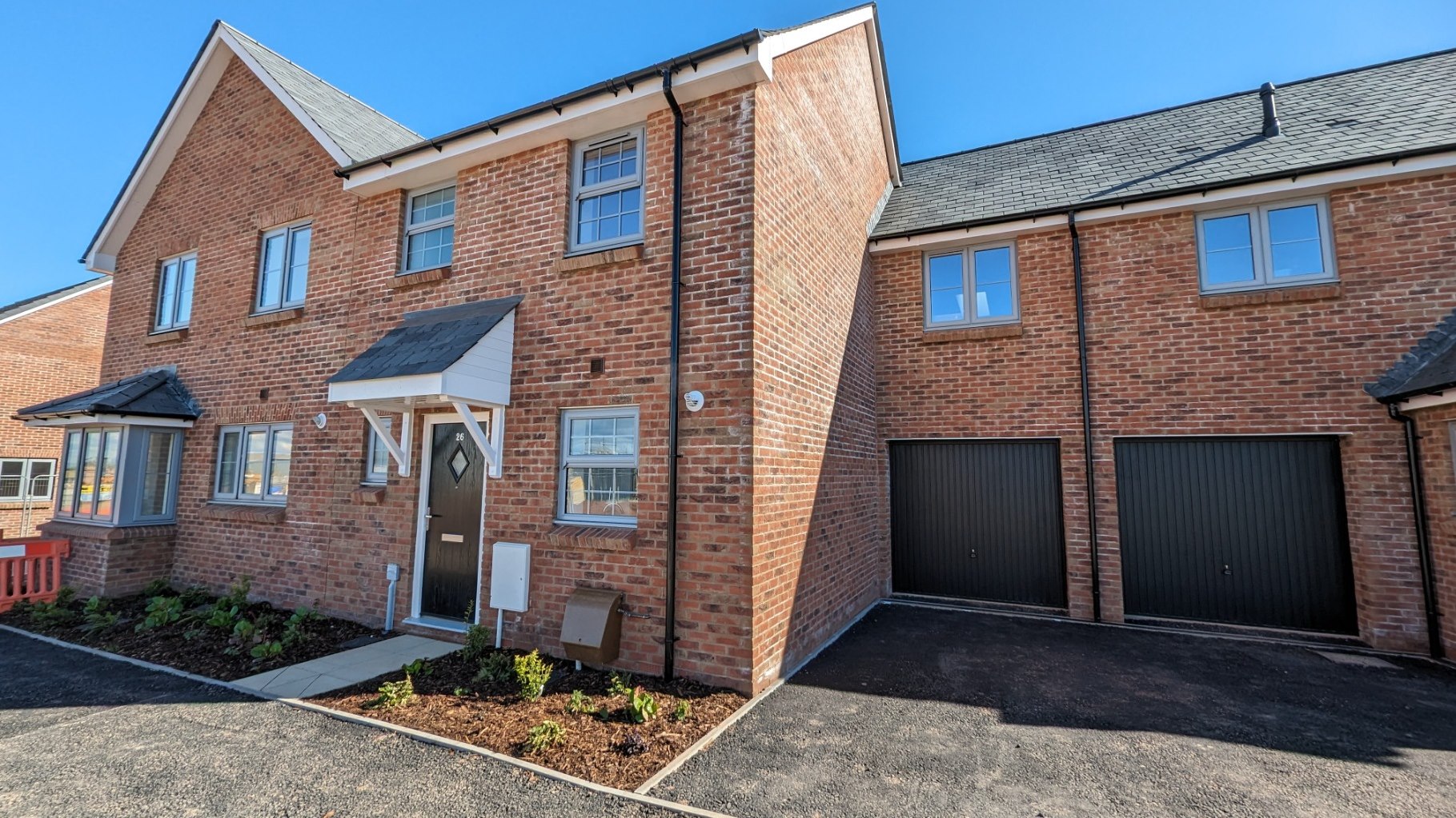 2 bedroom House (unspecified) Let