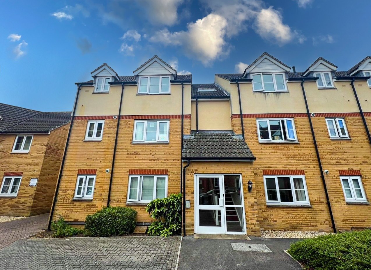 2 bedroom Apartment Let