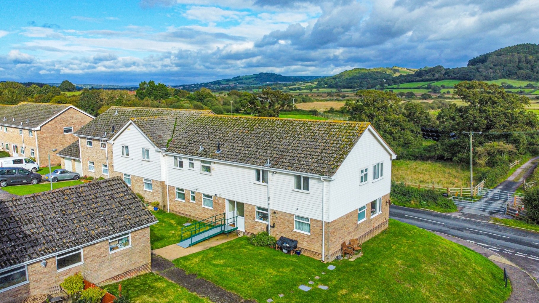 2 bedroom Apartment Under Offer