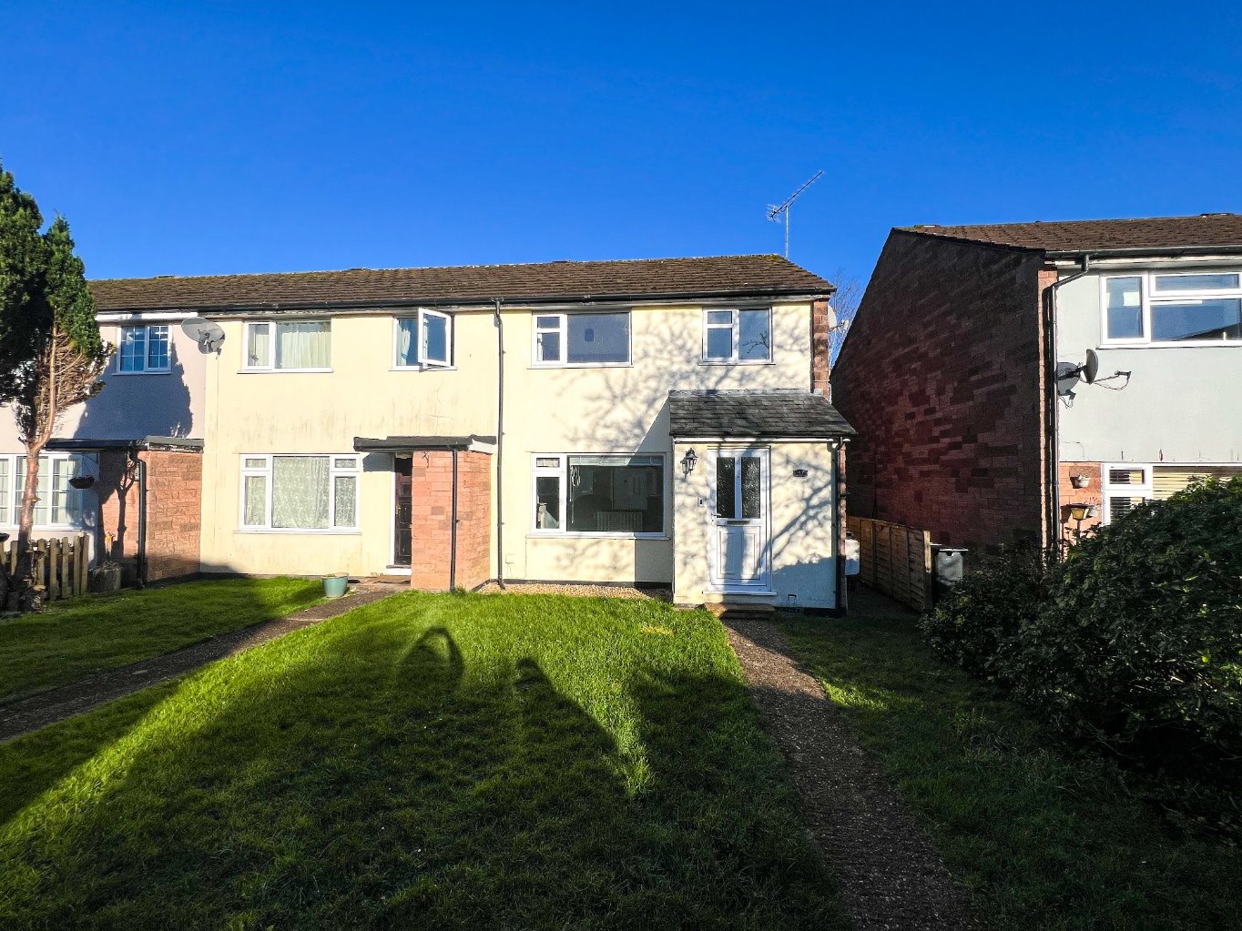 3 bedroom Terraced House Let