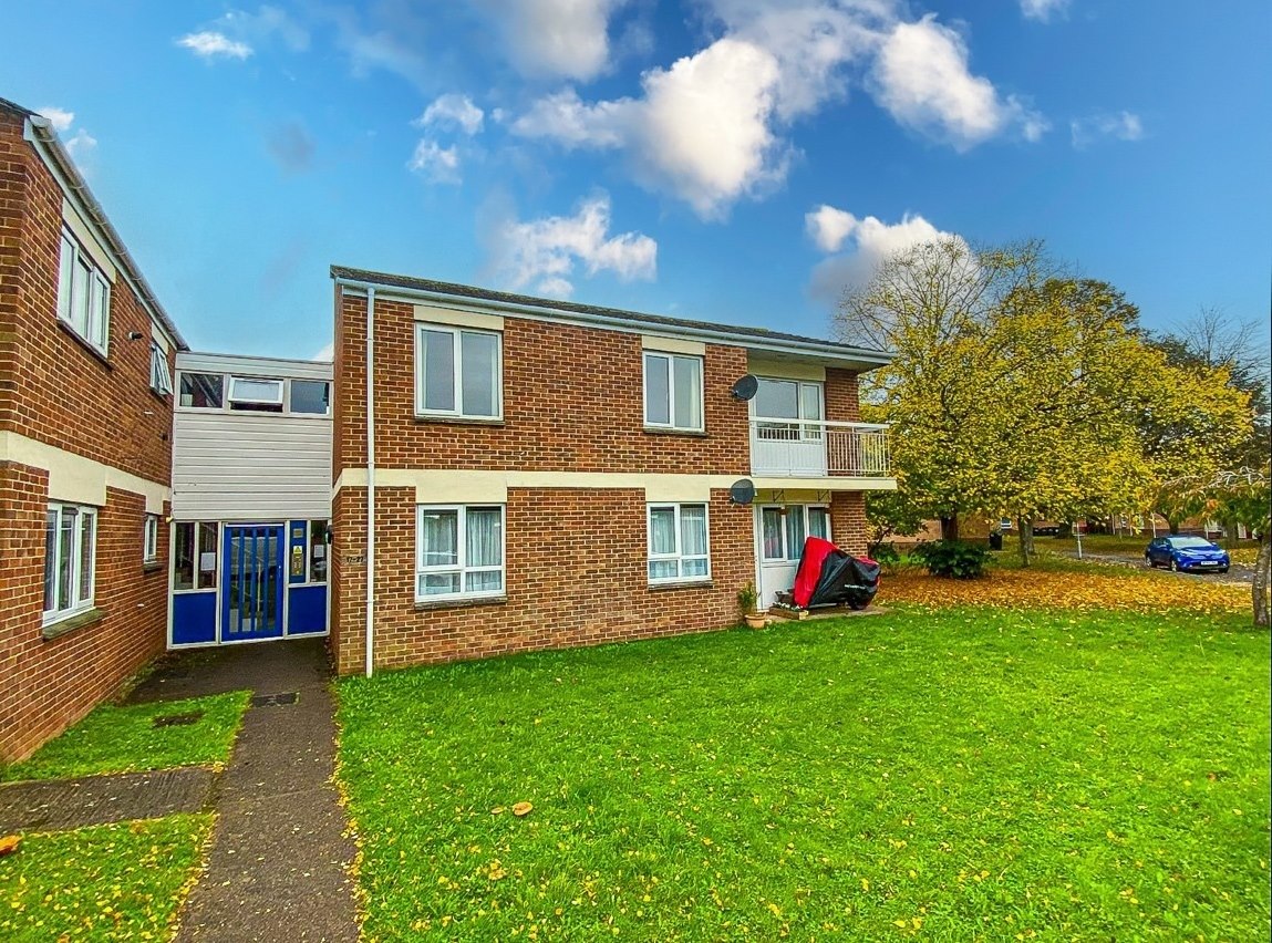 2 bedroom Apartment Let