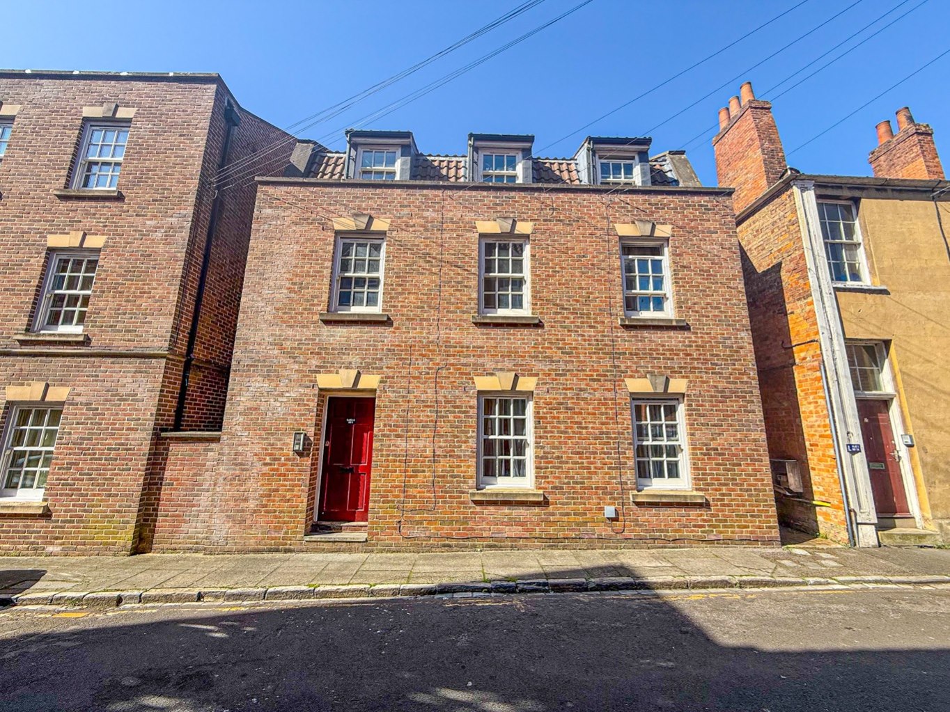 2 bedroom Flat Under Offer