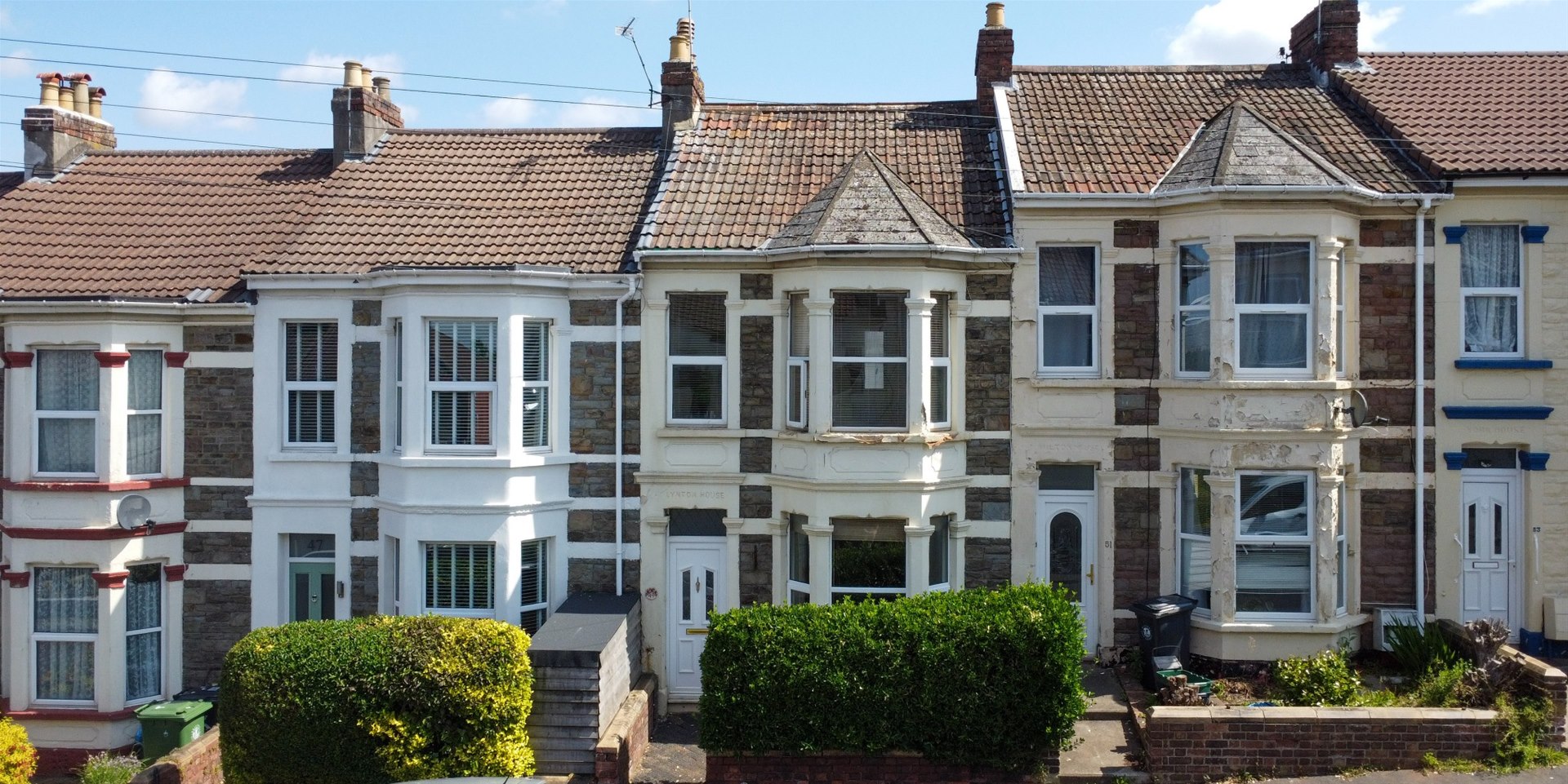 3 bedroom House (unspecified) Under Offer