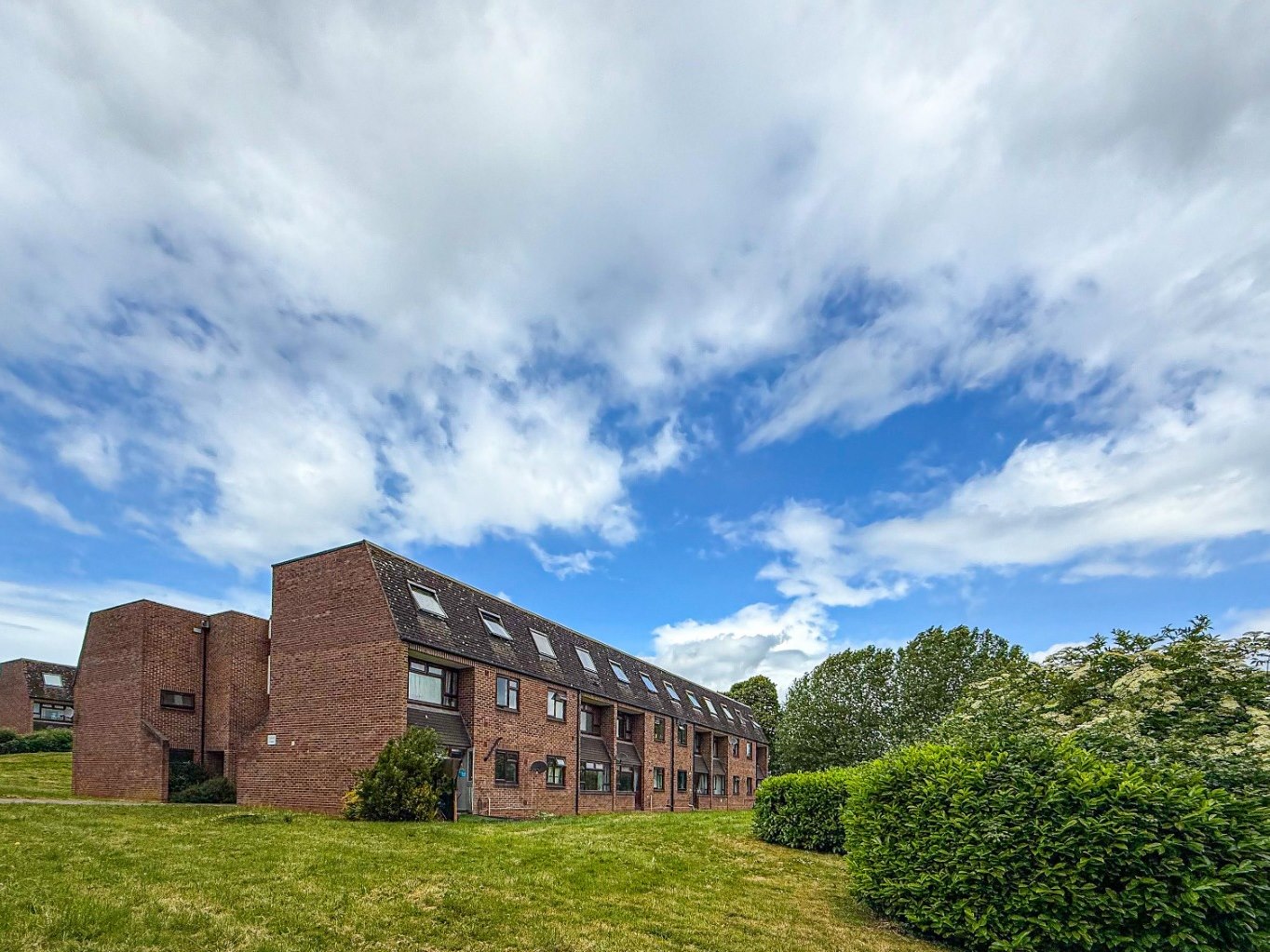 2 bedroom Flat share Let