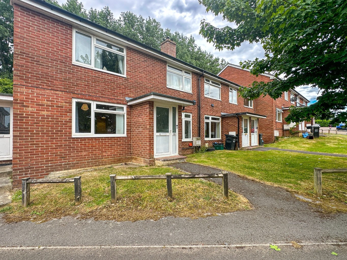 2 bedroom Apartment Let