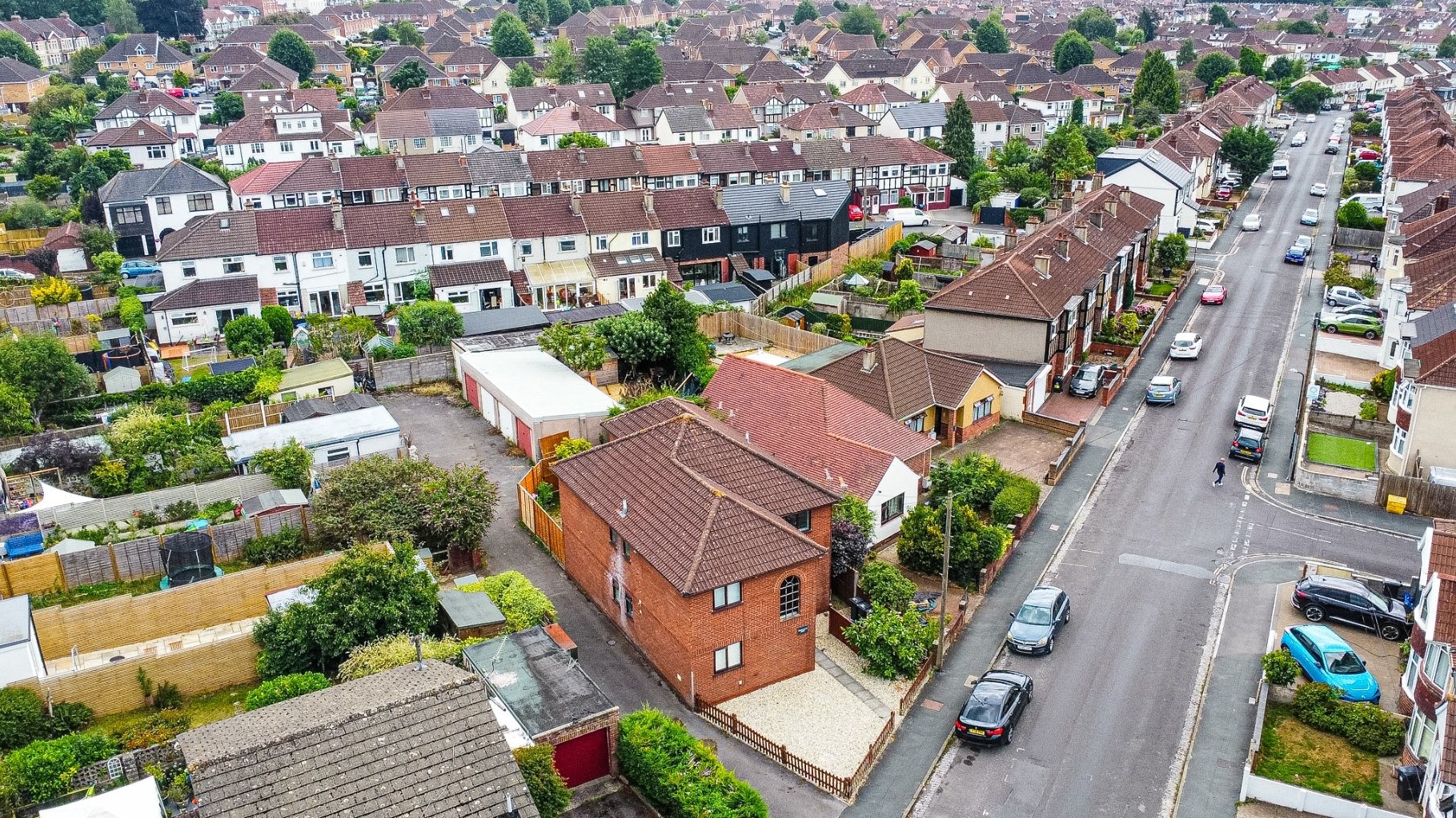 1 bedroom Apartment Under Offer