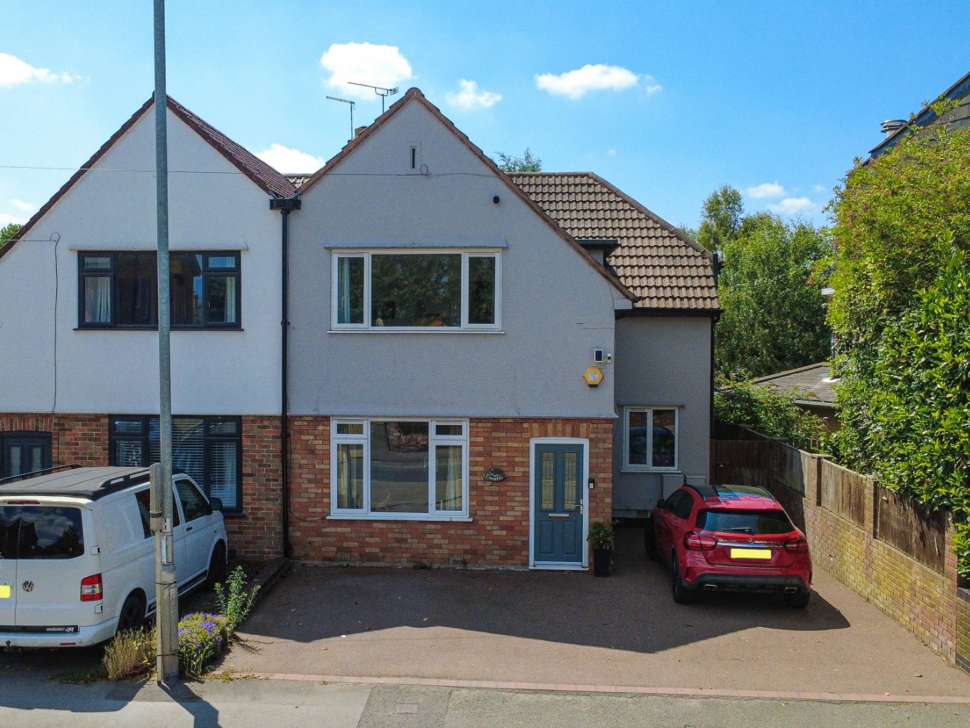 3 bedroom House (unspecified) Under Offer