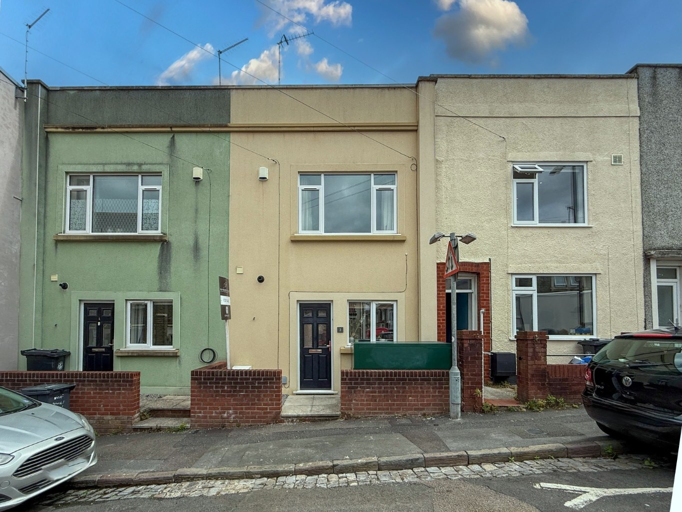 2 bedroom Terraced House Under Offer