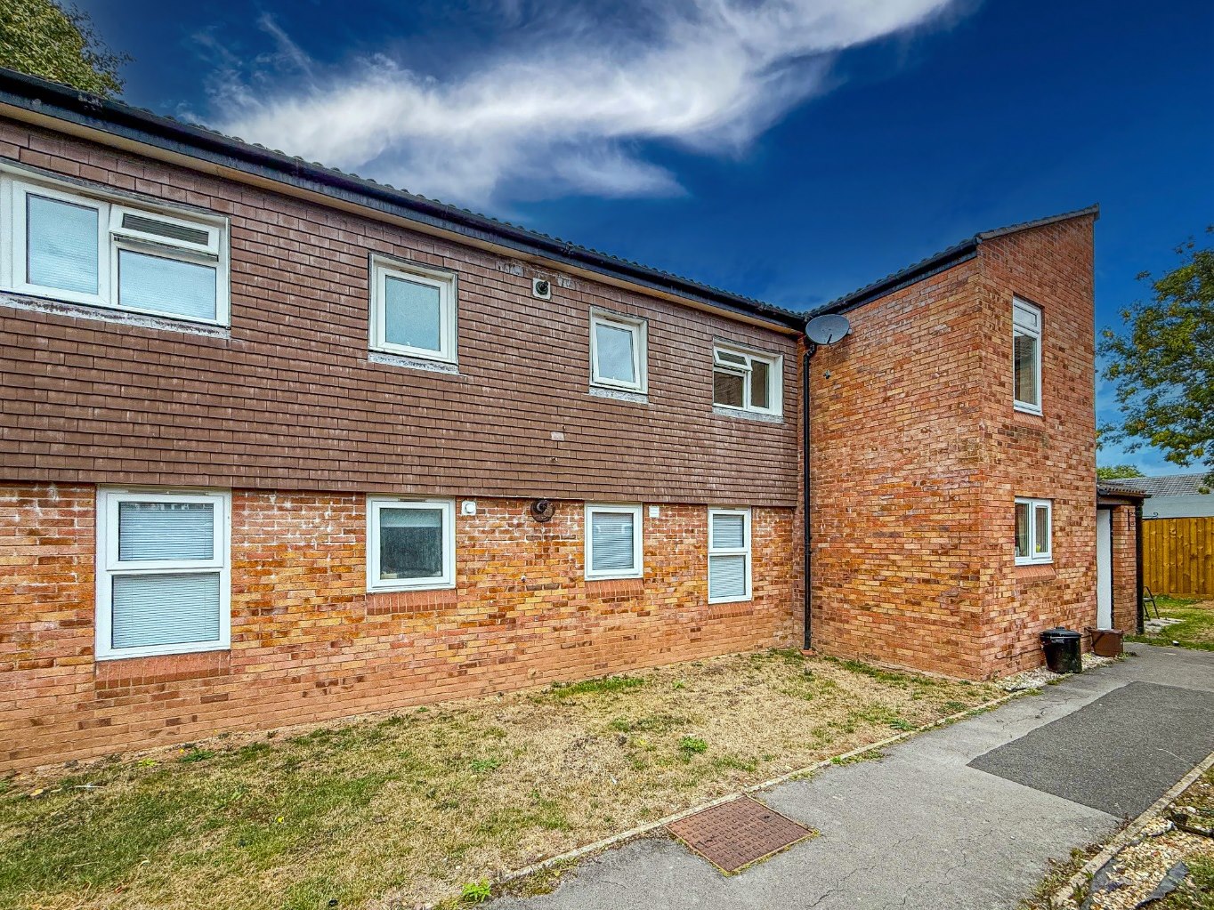 2 bedroom Apartment Let