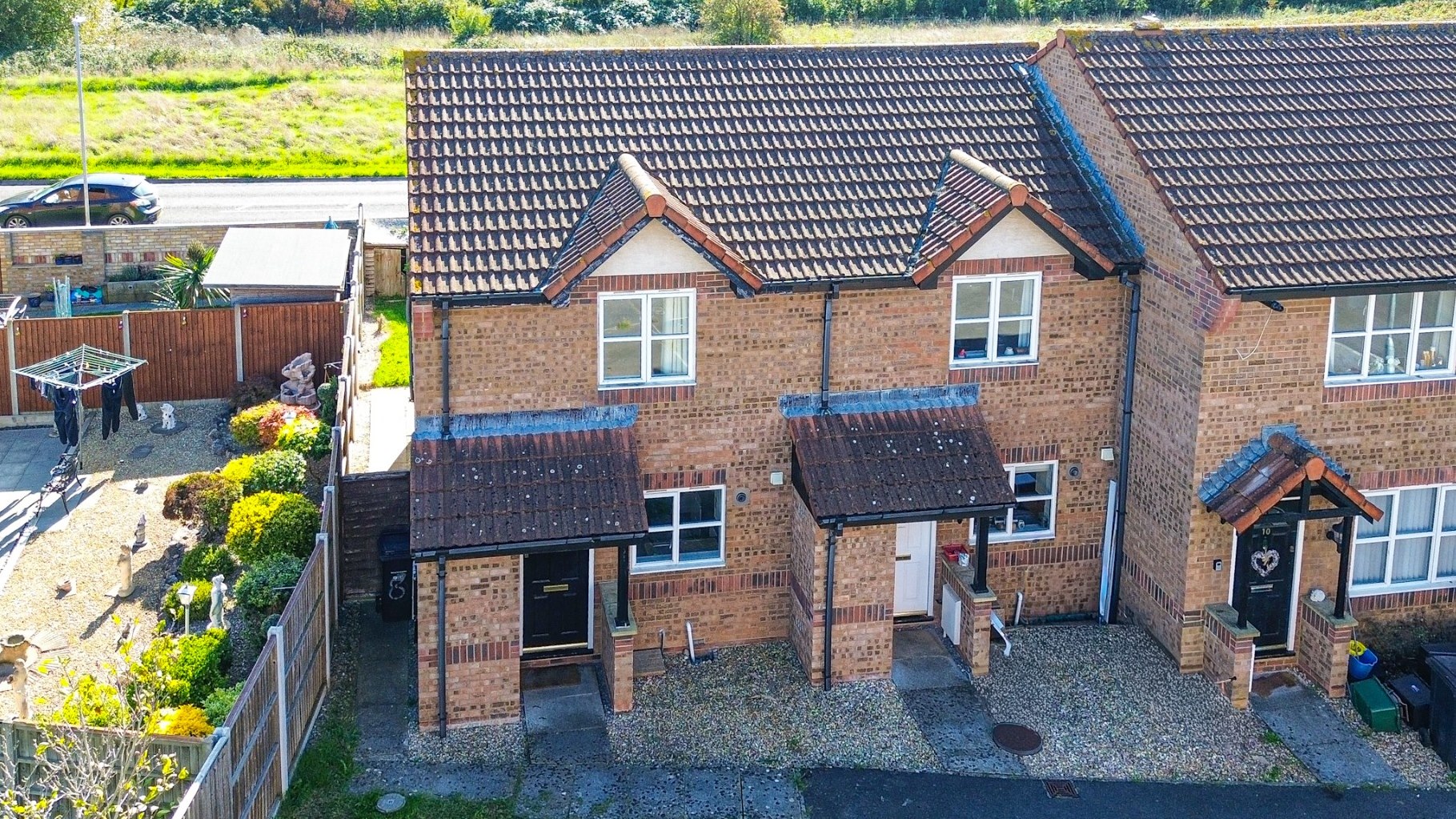 2 bedroom End of terrace house Let