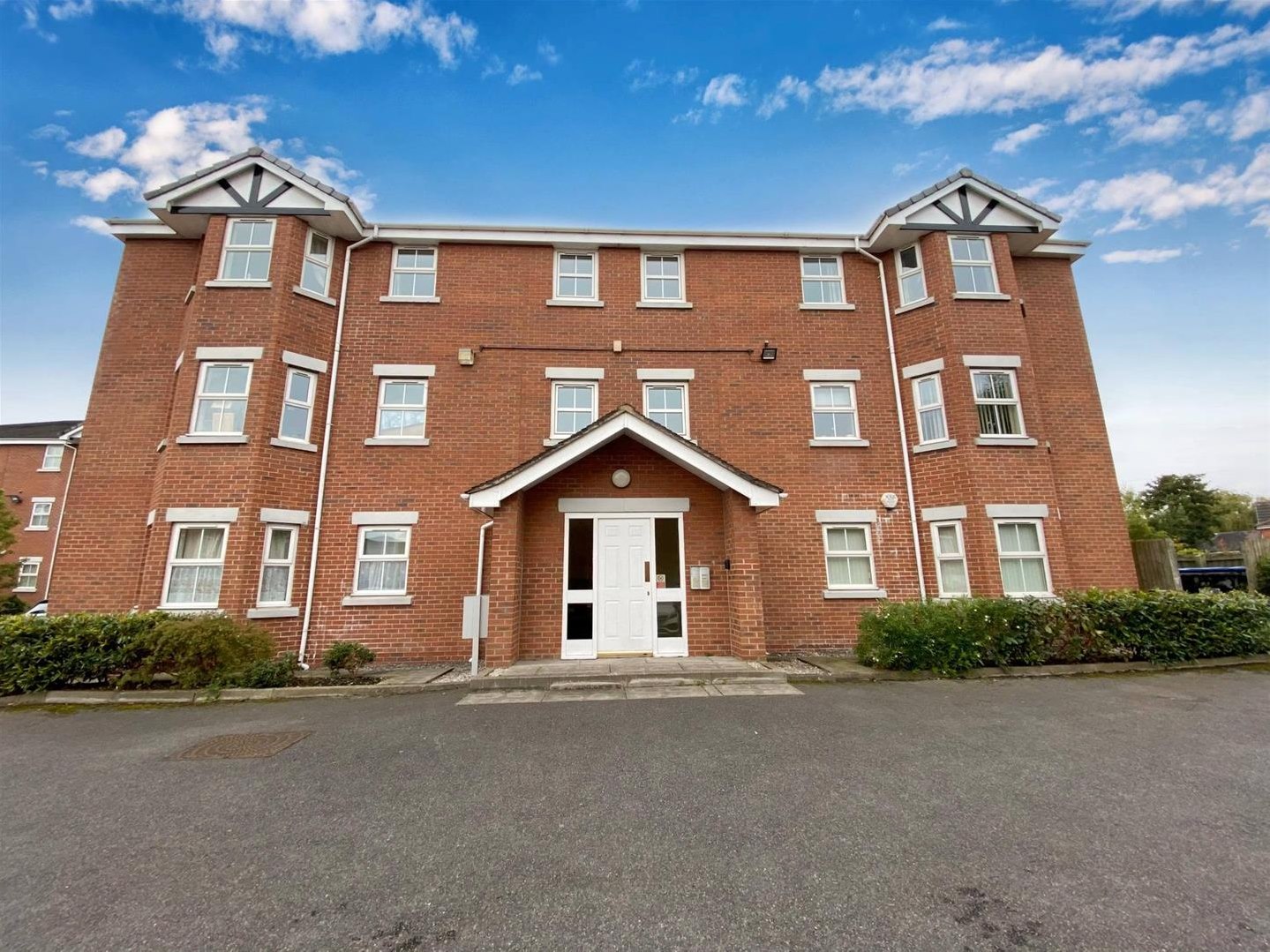 1 bedroom Flat share For Sale