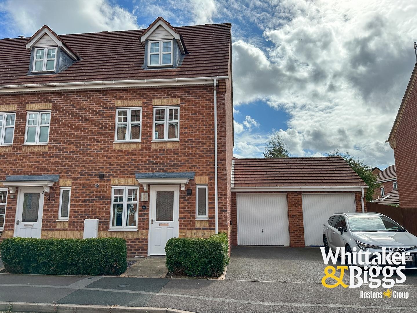 3 bedroom Town house Under Offer