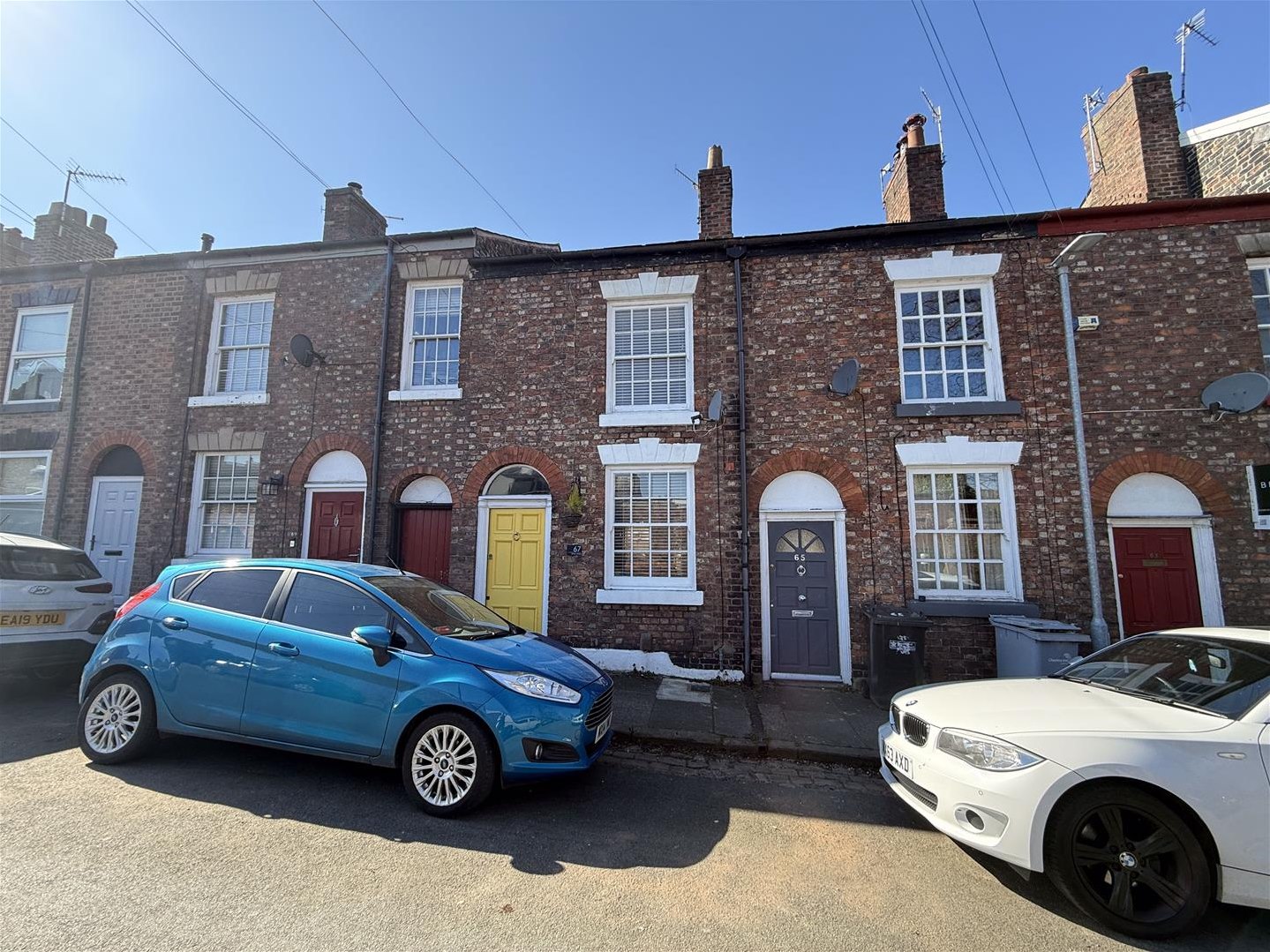 2 bedroom Terraced House Under Offer
