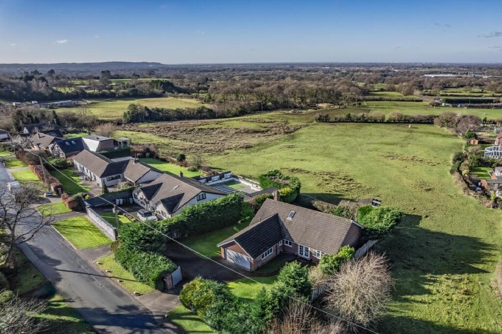 4 bedroom Link detached house For Sale