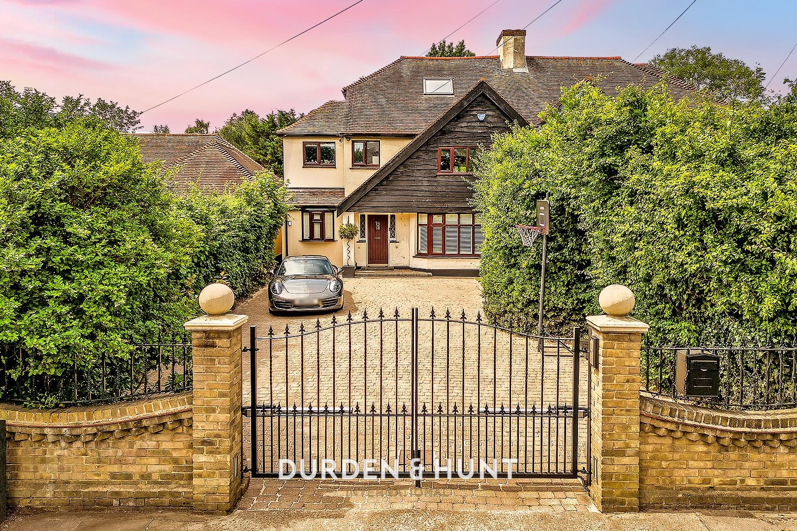 4 bedroom House (unspecified) Sold