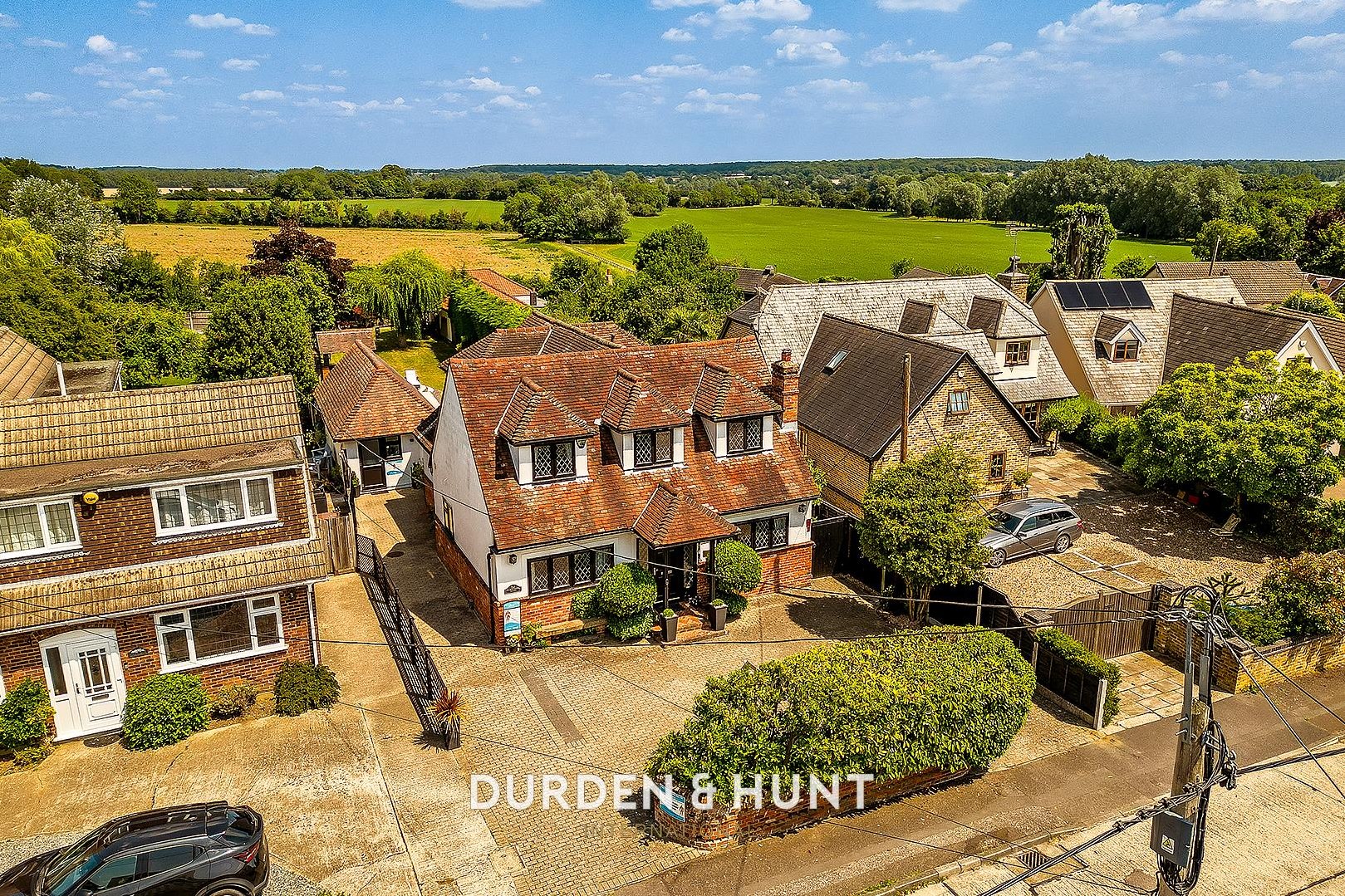4 bedroom Detached house Sold
