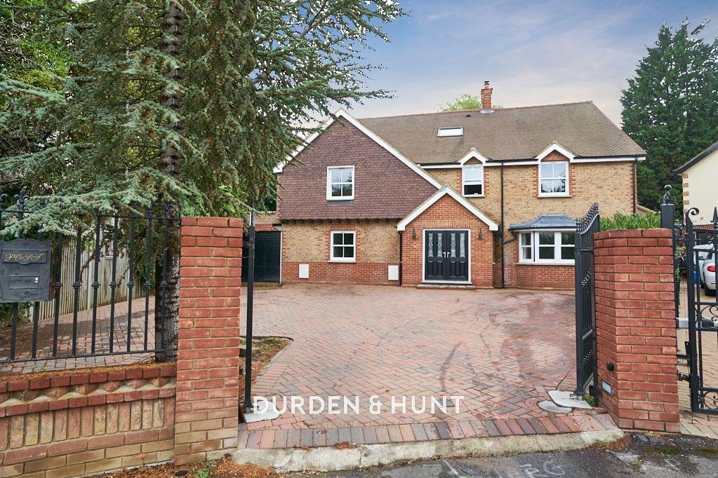 6 bedroom Detached house For Sale