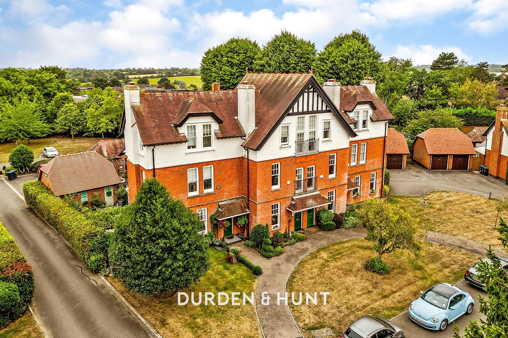 4 bedroom Town house Sold