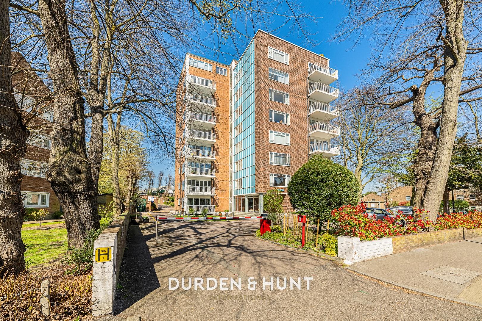 2 bedroom Apartment Sold