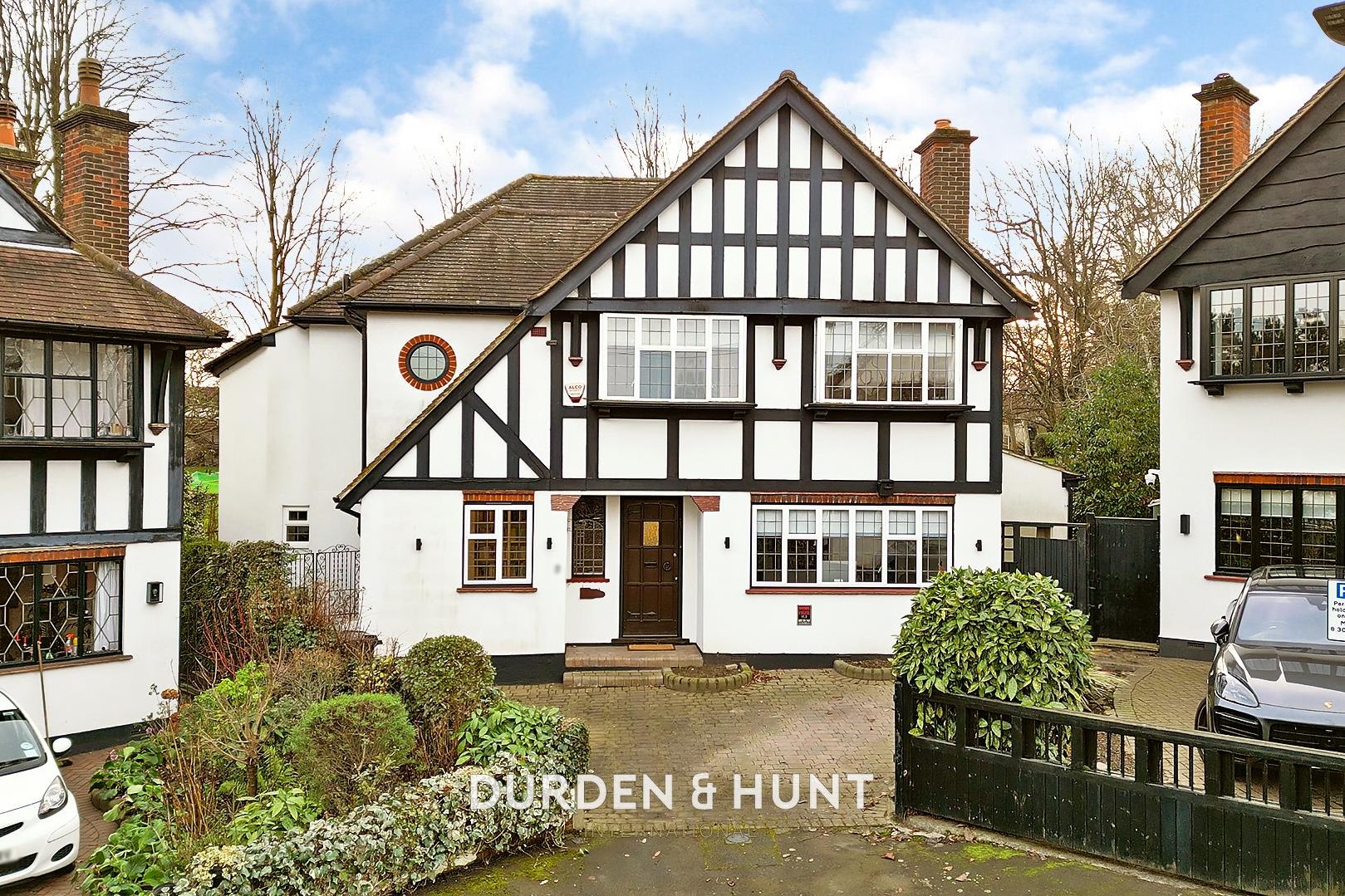 4 bedroom House (unspecified) For Sale