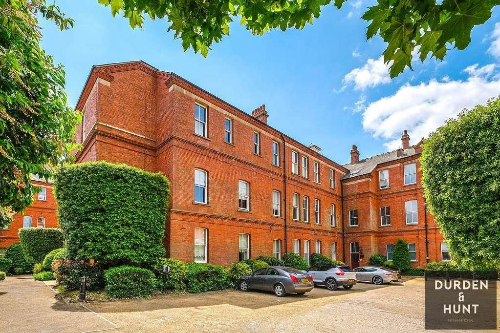 2 bedroom Apartment To Let