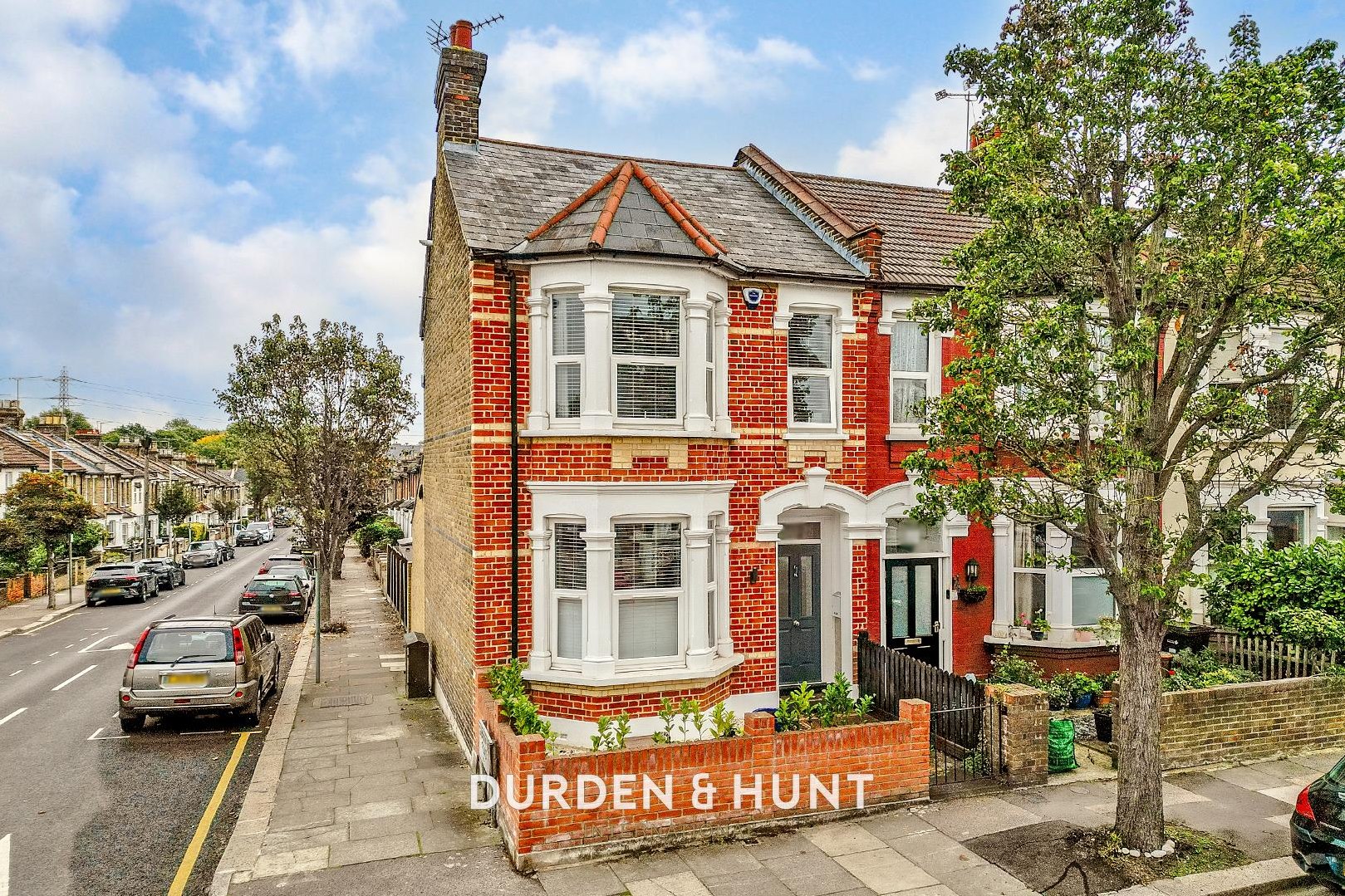 3 bedroom End of terrace house Sold