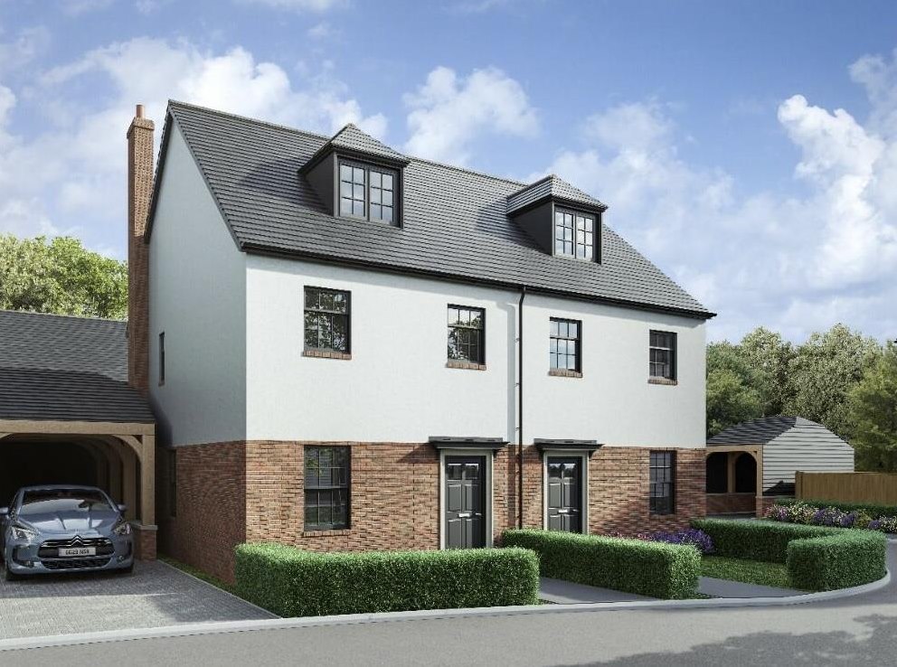 4 bedroom Semi-detached house For Sale