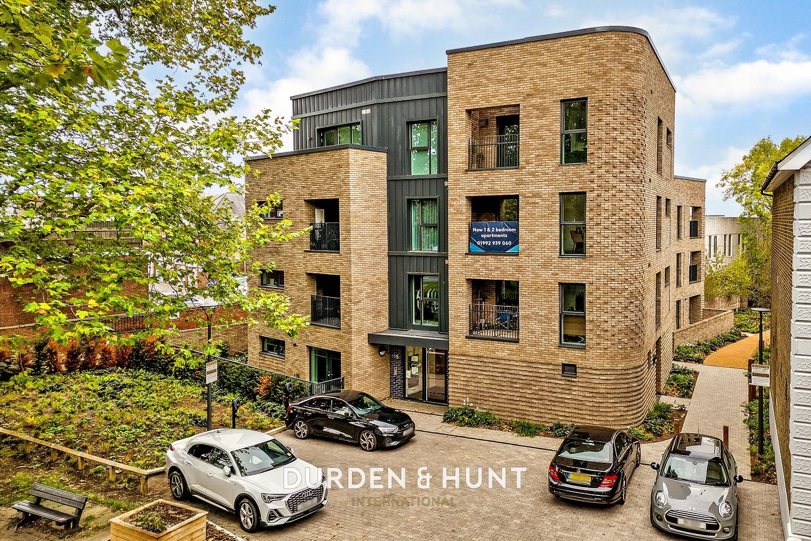 2 bedroom Apartment For Sale