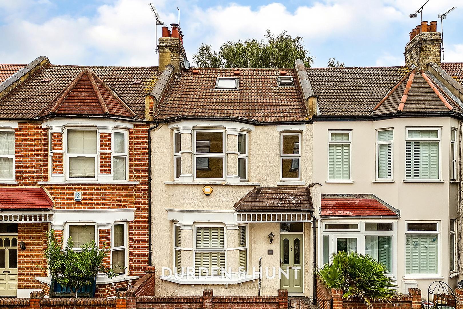 4 bedroom House (unspecified) To Let