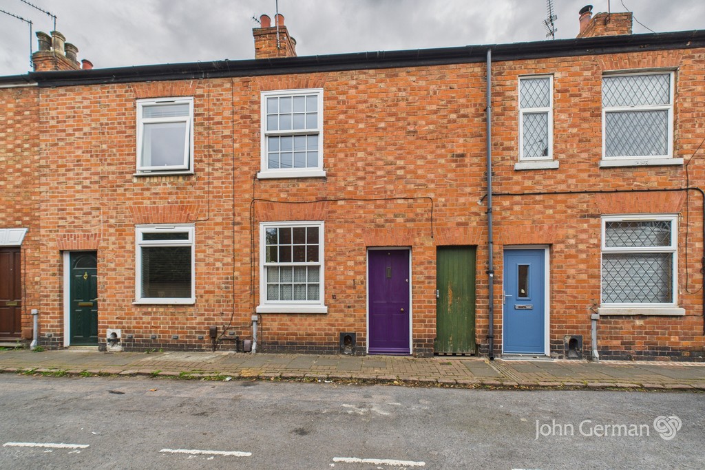 2 bedroom  For Sale