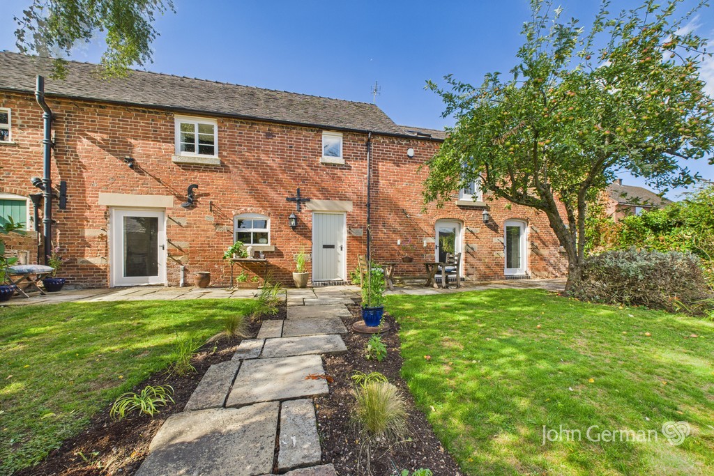 3 bedroom Barn For Sale