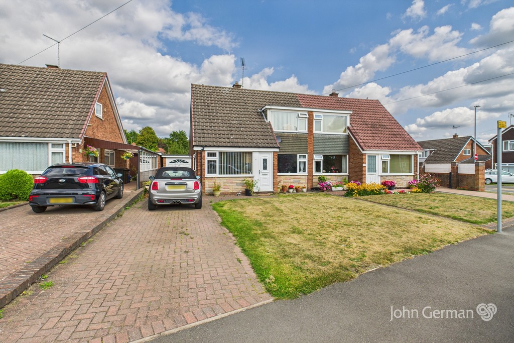3 bedroom  For Sale