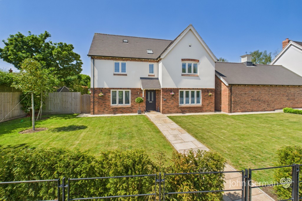 4 bedroom Detached house For Sale