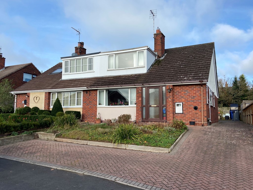3 bedroom  For Sale