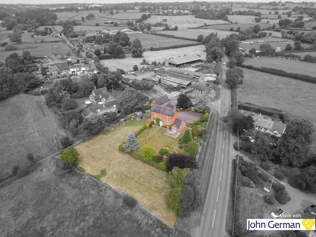 6 bedroom Detached house For Sale