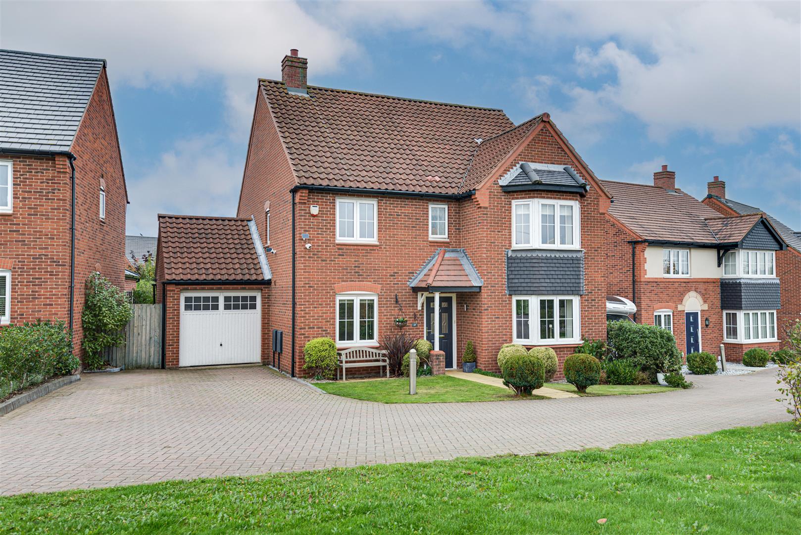 5 bedroom House (unspecified) For Sale