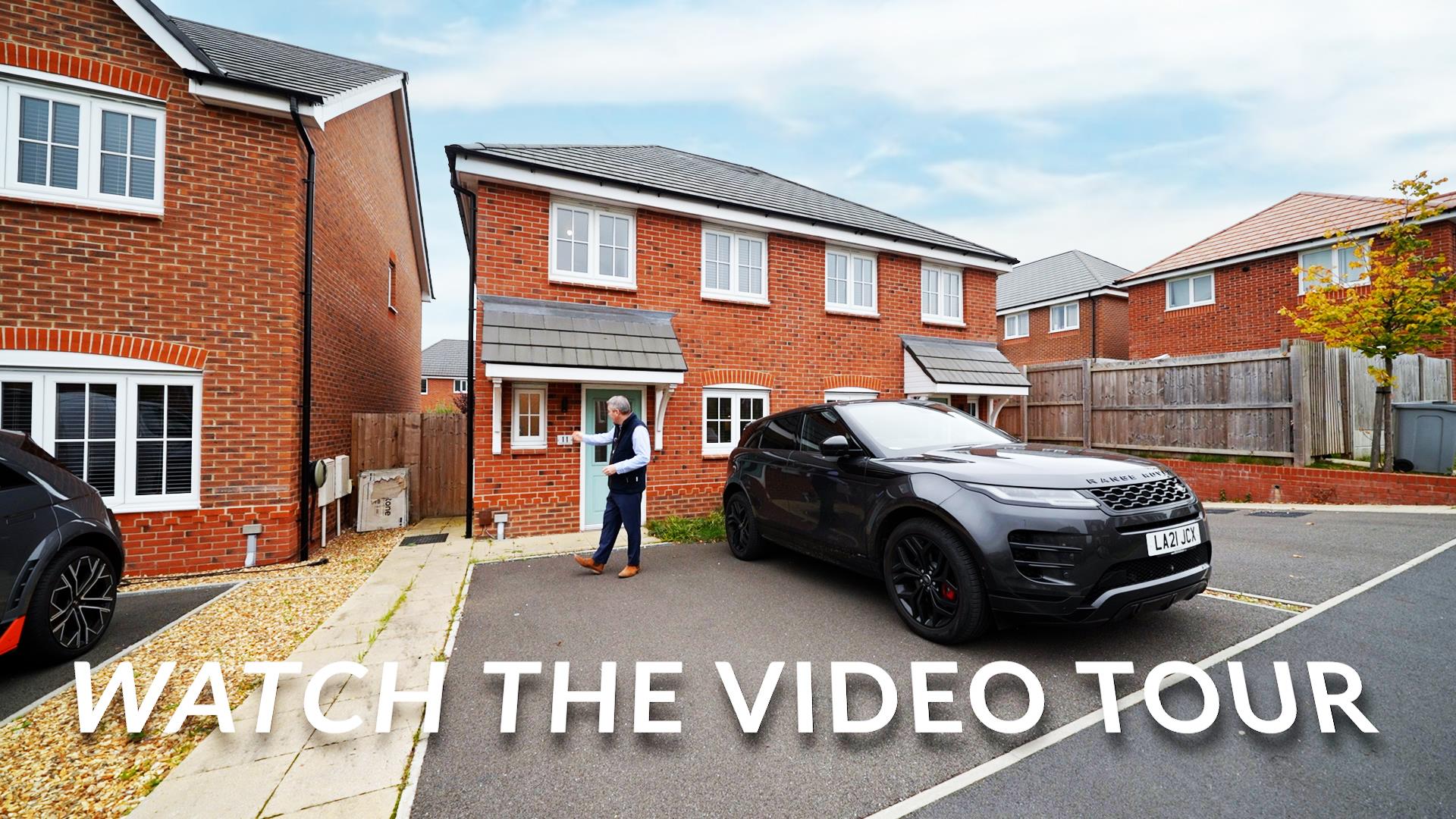 3 bedroom Semi-detached house For Sale