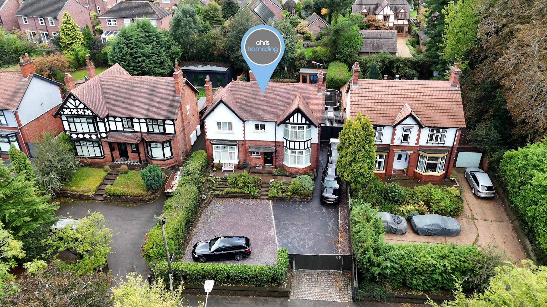 4 bedroom Terraced House For Sale