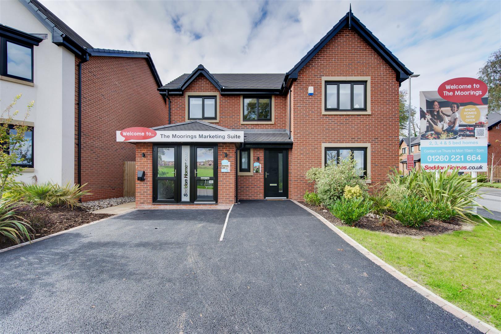 4 bedroom House (unspecified) For Sale