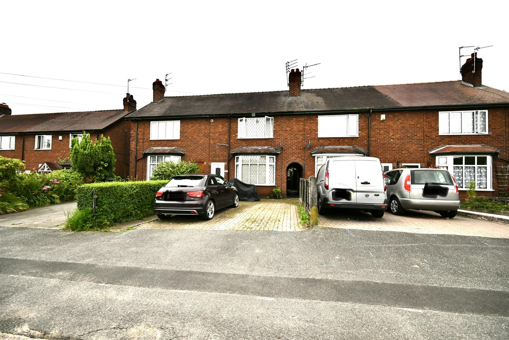 2 bedroom House (unspecified) For Sale