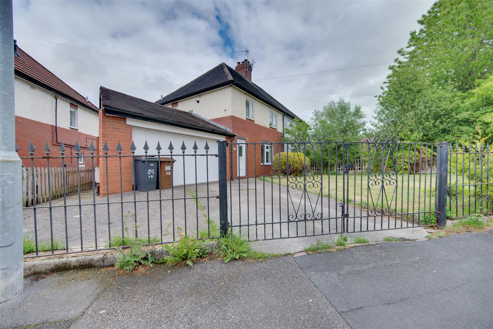 3 bedroom Land (Residential) For Sale