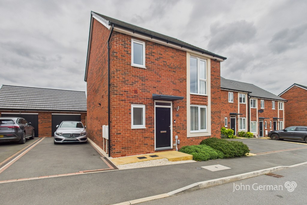 3 bedroom Detached house For Sale