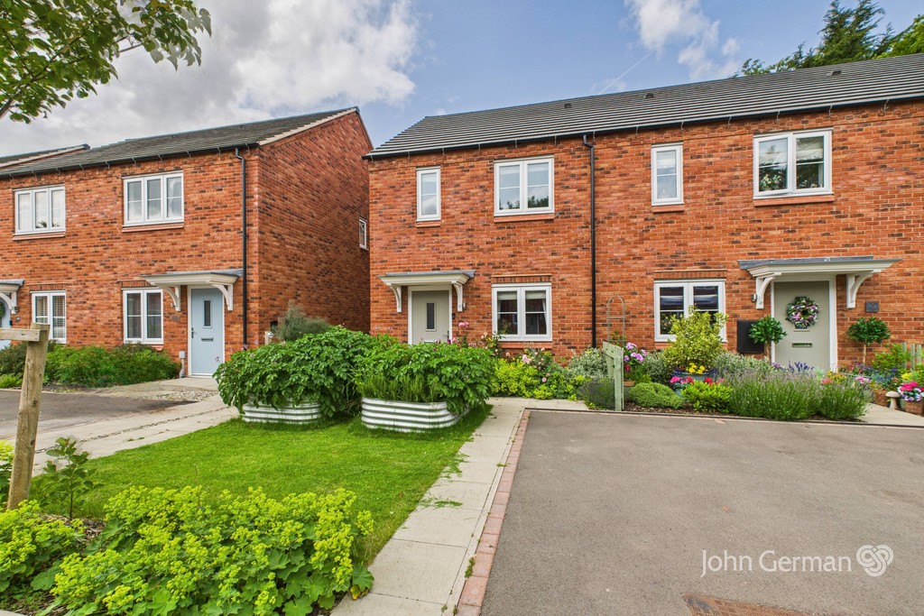 3 bedroom  For Sale