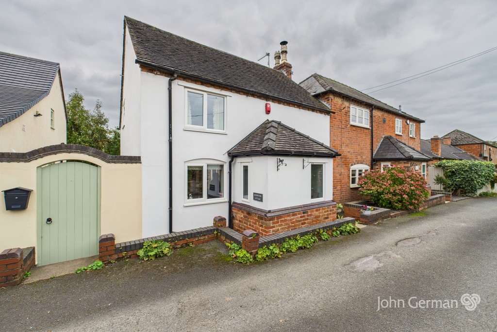 2 bedroom Property For Sale