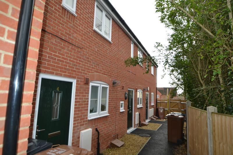 1 bedroom Flat To Let
