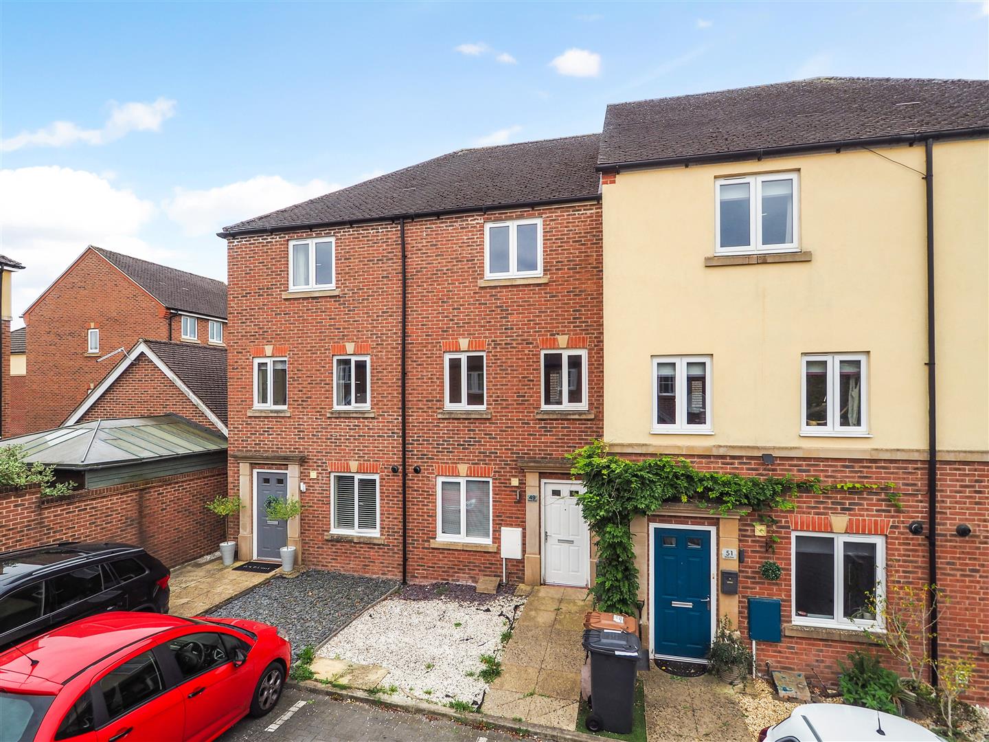4 bedroom Terraced House Under Offer
