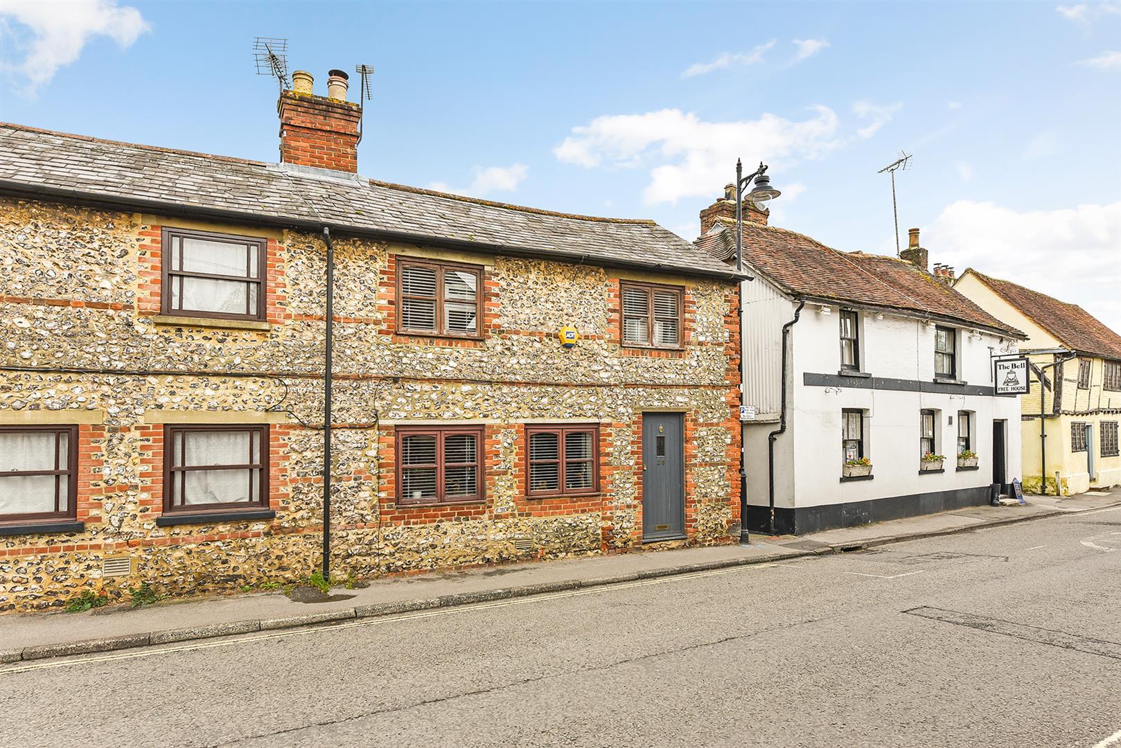 2 bedroom House (unspecified) To Let